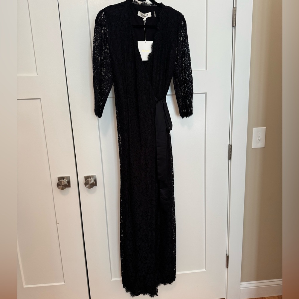Diane Von Furstenberg Black Lace Long Sleeve Dress